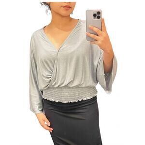 NEW ALYSSA THOMAS smock bottom v neck top in black